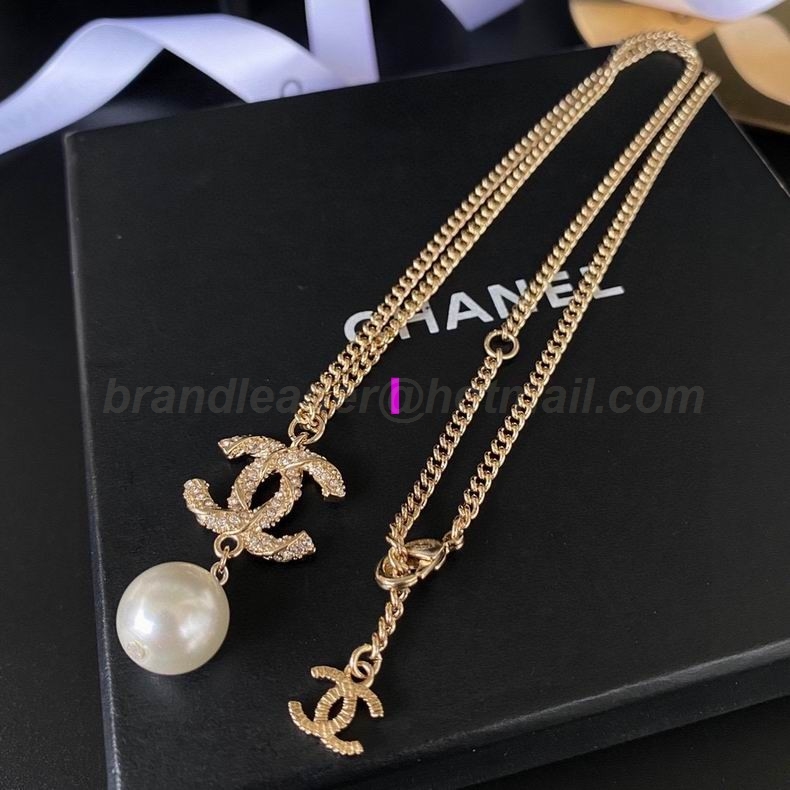 Chanel Necklaces 411